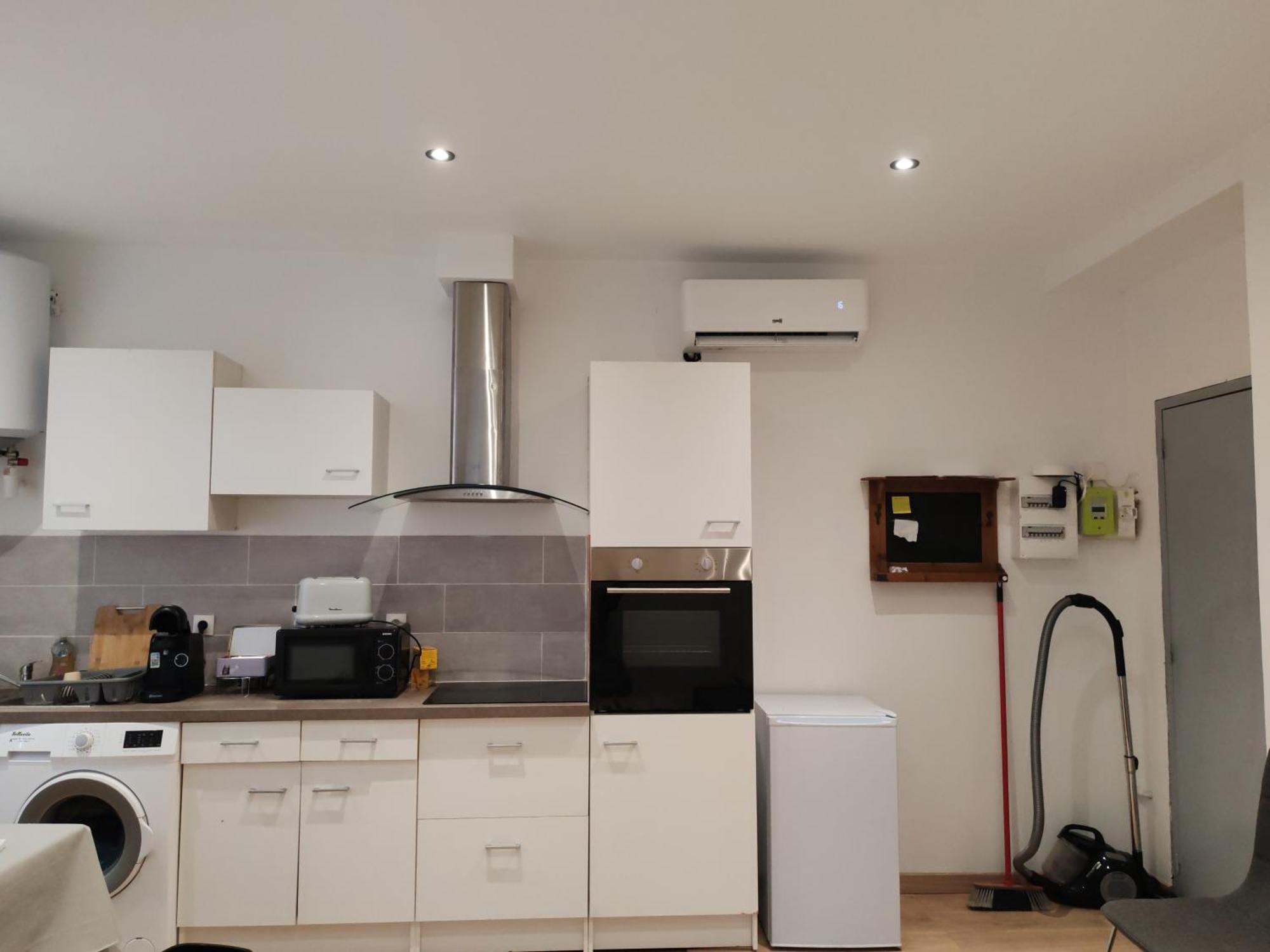 Apartment 40 M2